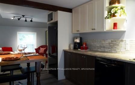390 Division Street Property Photo 16