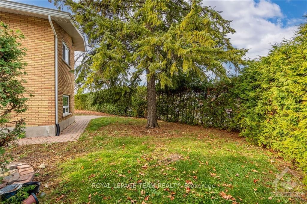 2196 Lenester Avenue Property Photo 24