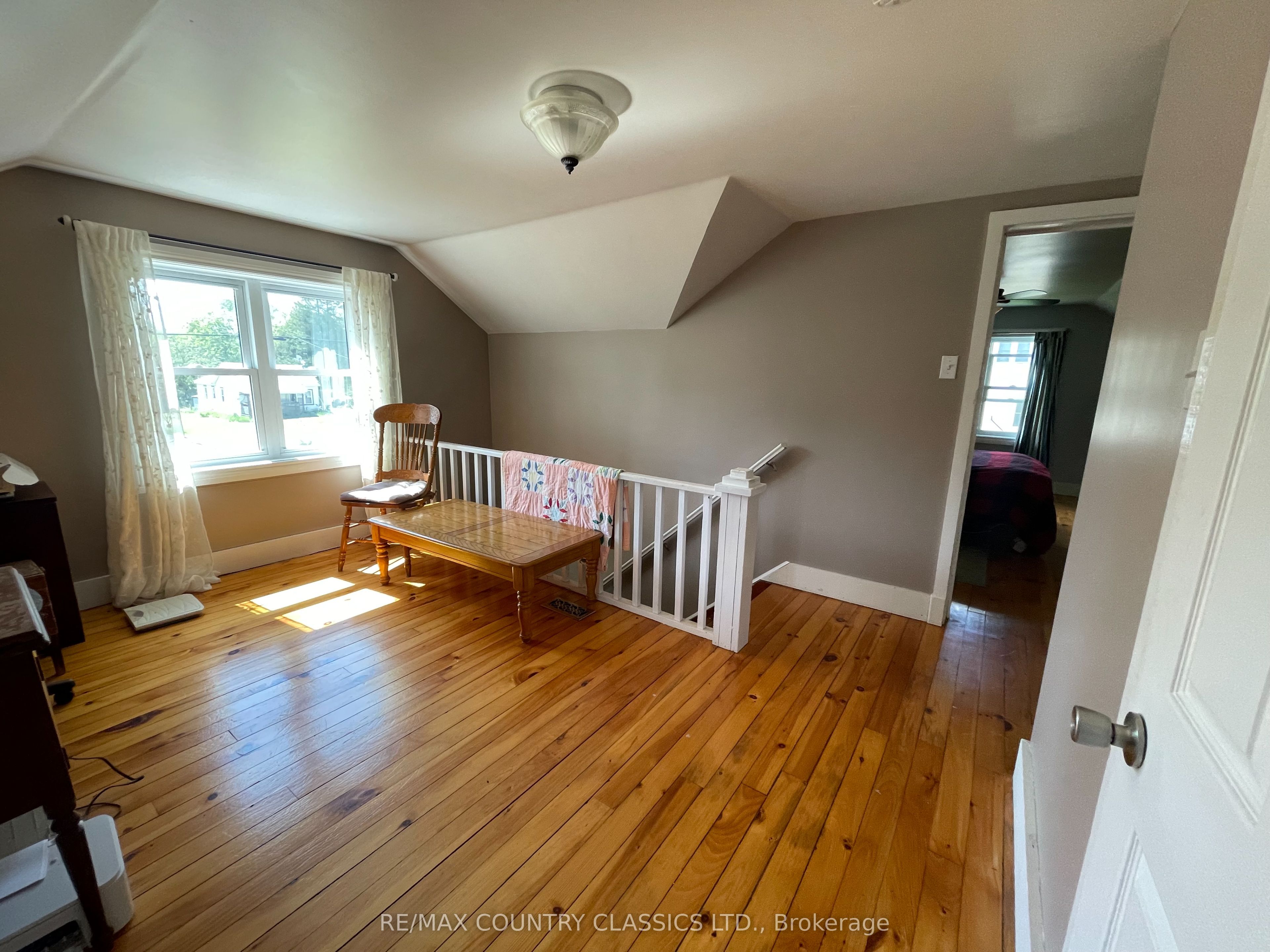 45 Wollaston Lk Road Property Photo 20