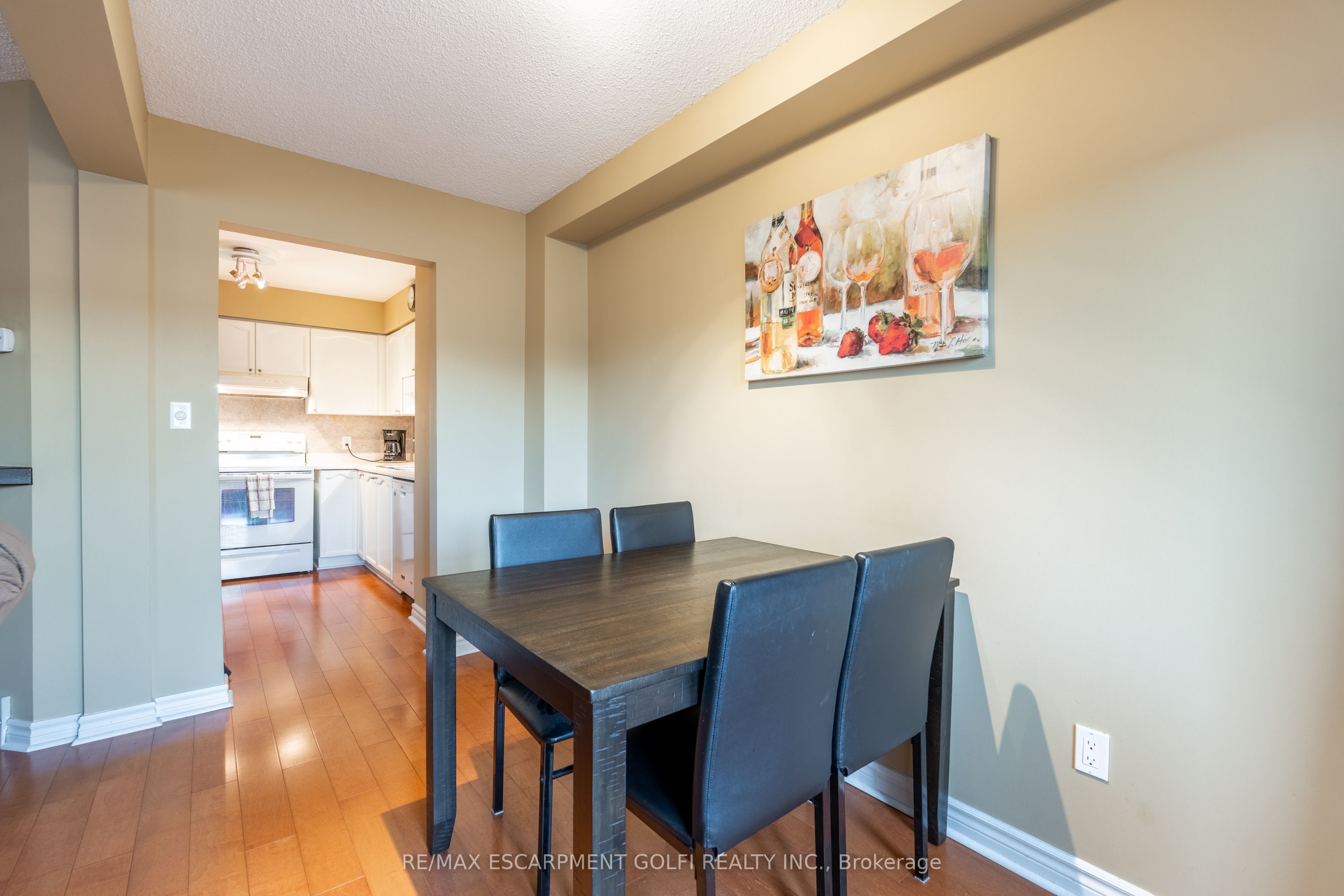 53 Myrtle Avenue Property Photo 13