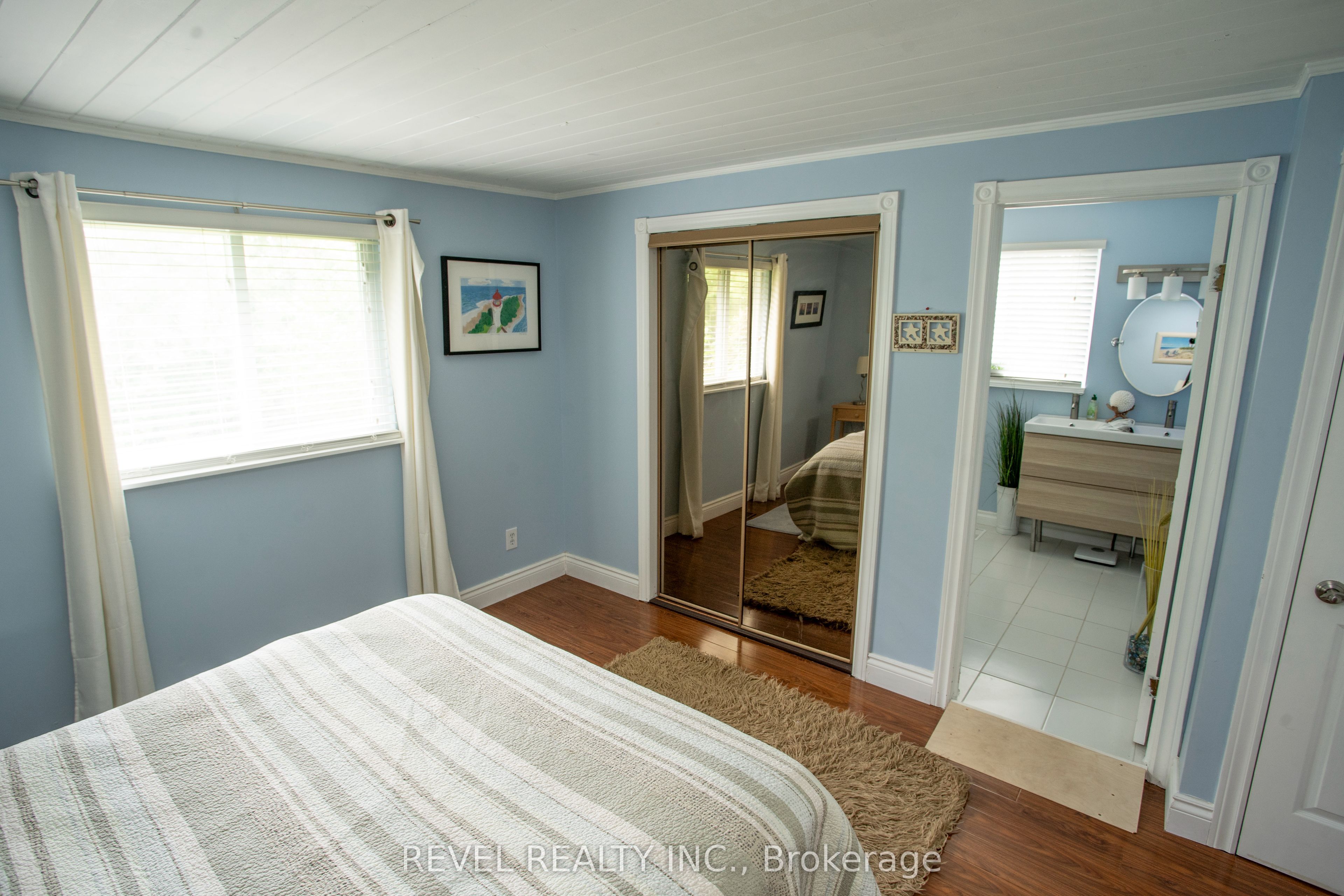 403 Apache Street Property Photo 16