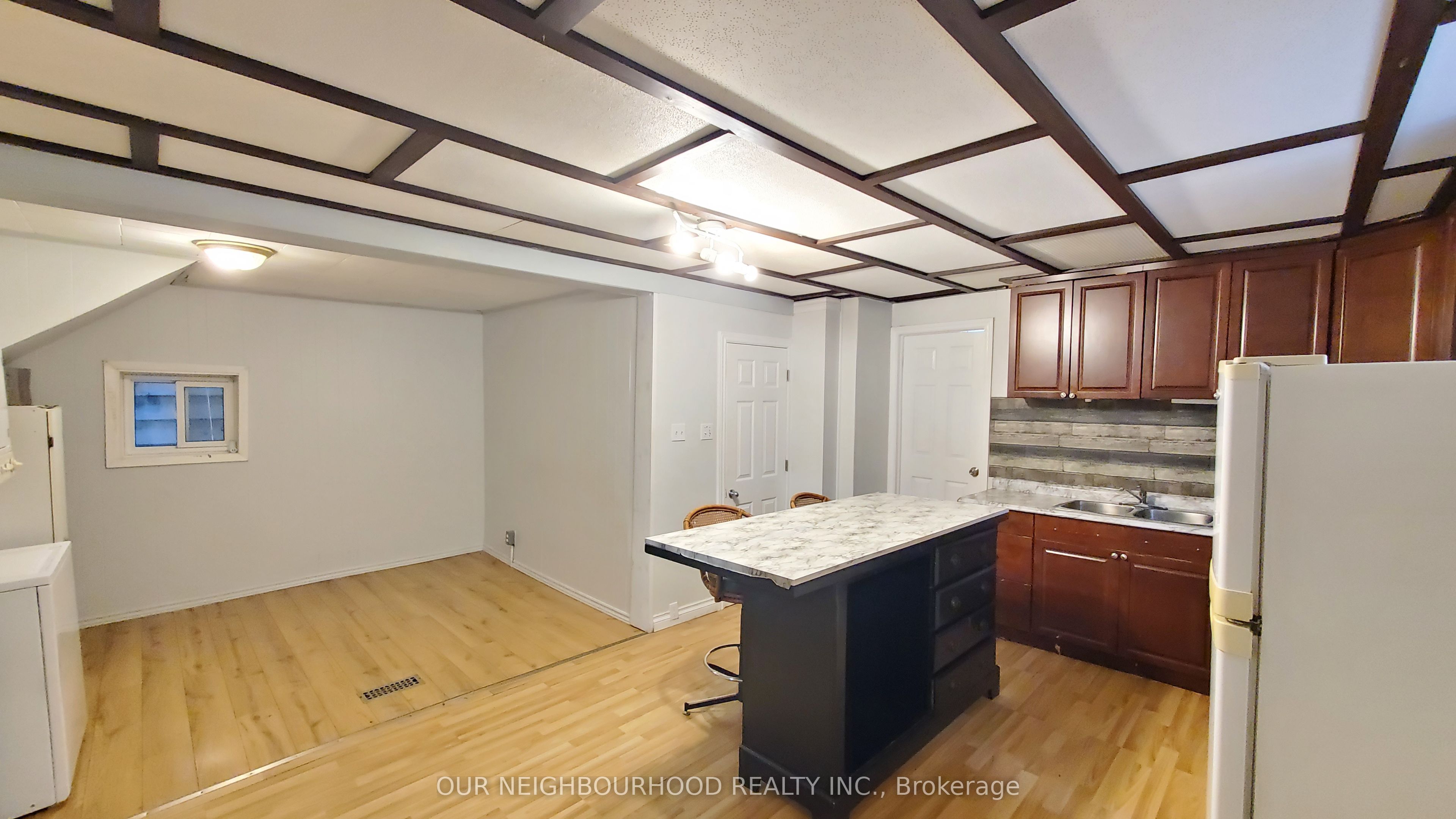 632 Union Street Property Photo 3