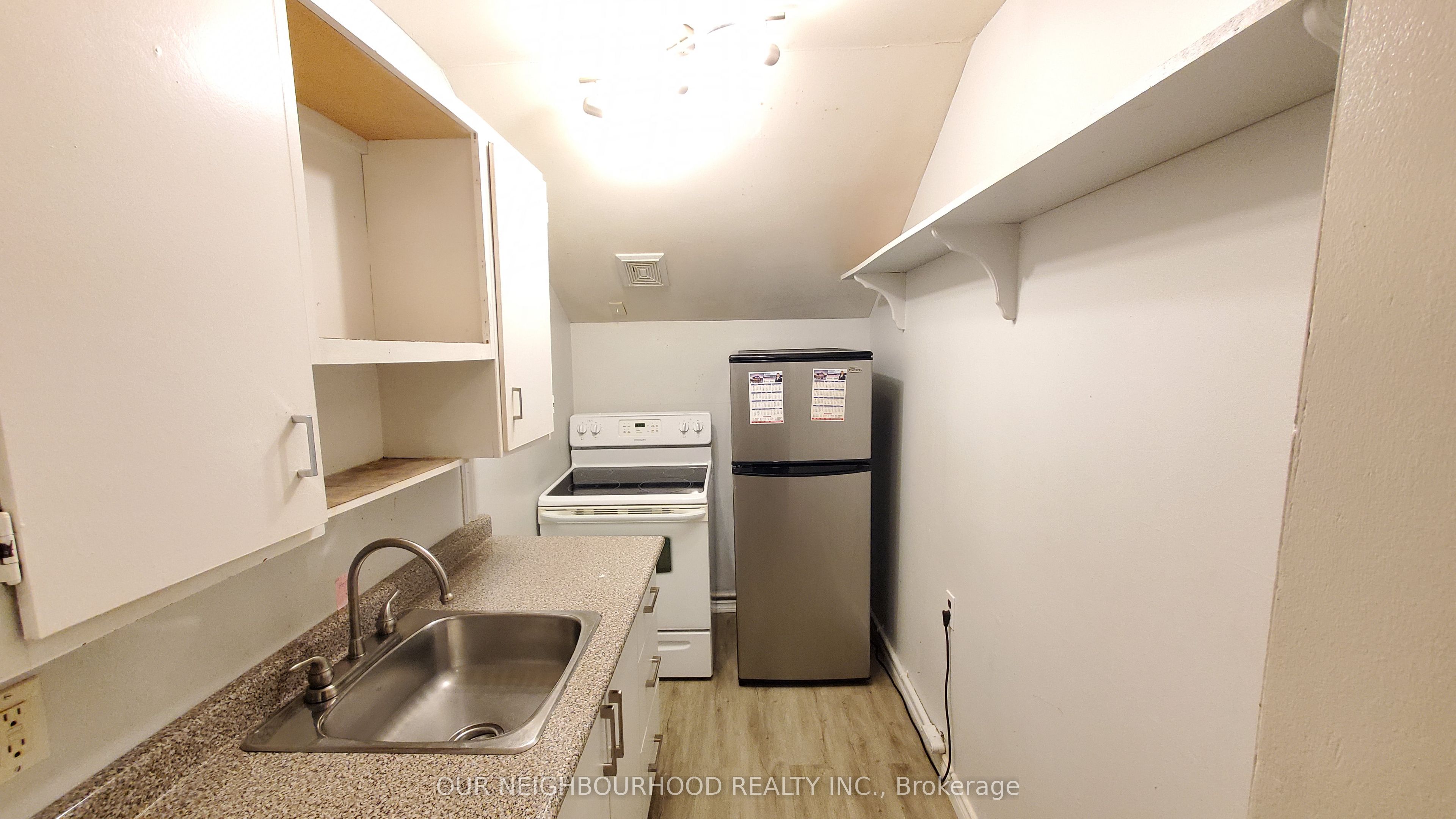 632 Union Street Property Photo 9