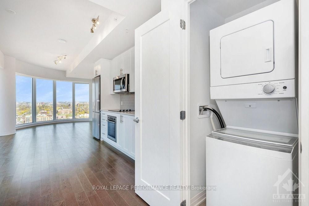 #2508 - 805 Carling Avenue Property Photo 15