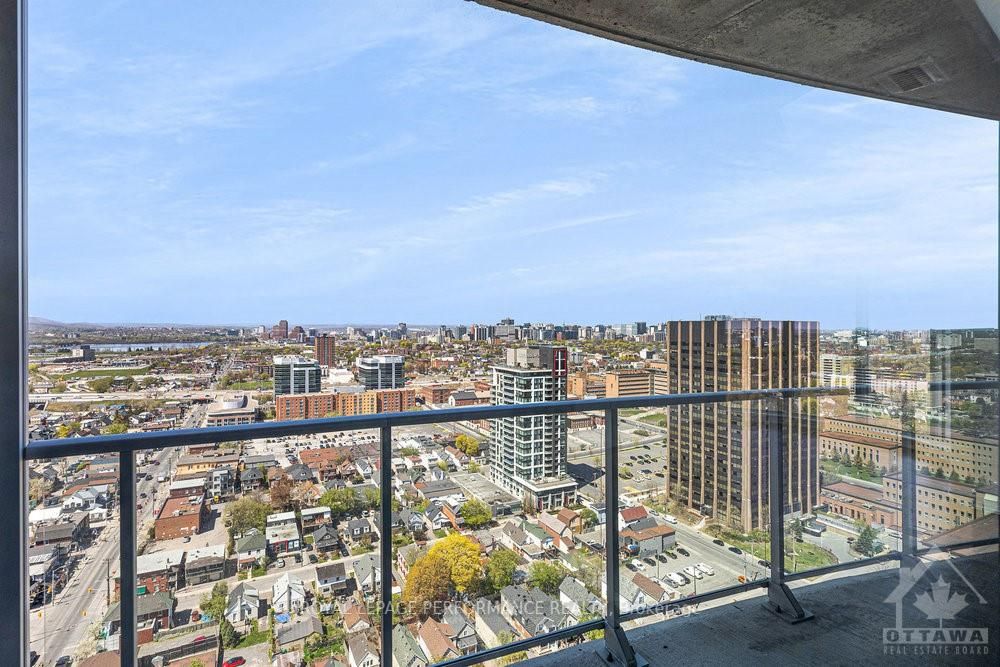 #2508 - 805 Carling Avenue Property Photo 22