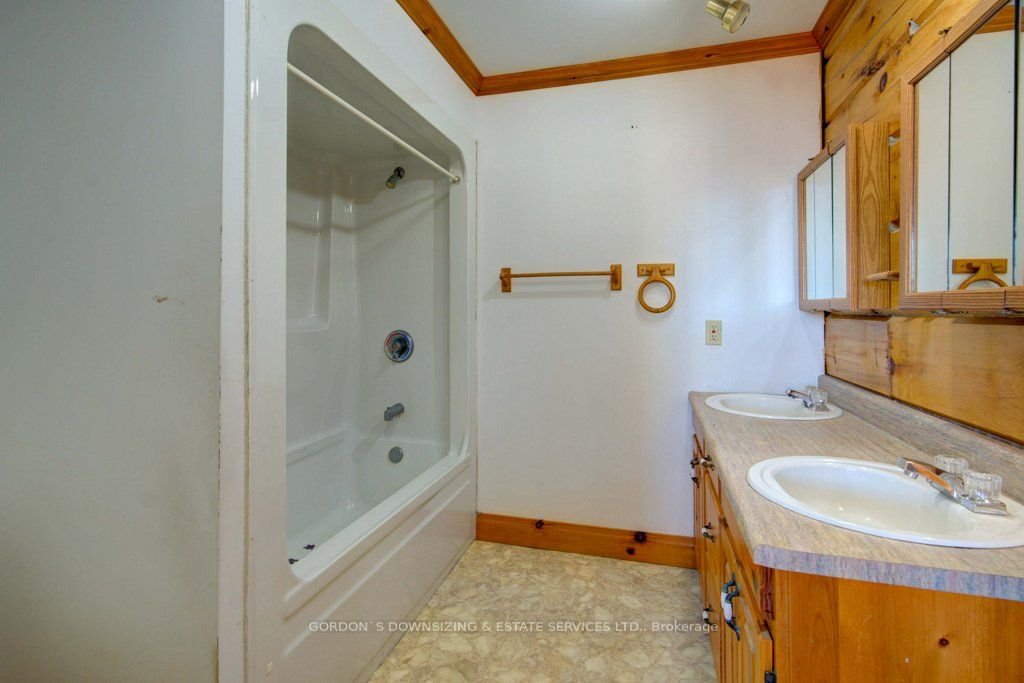 12090 D Loyalist Parkway Property Photo 18