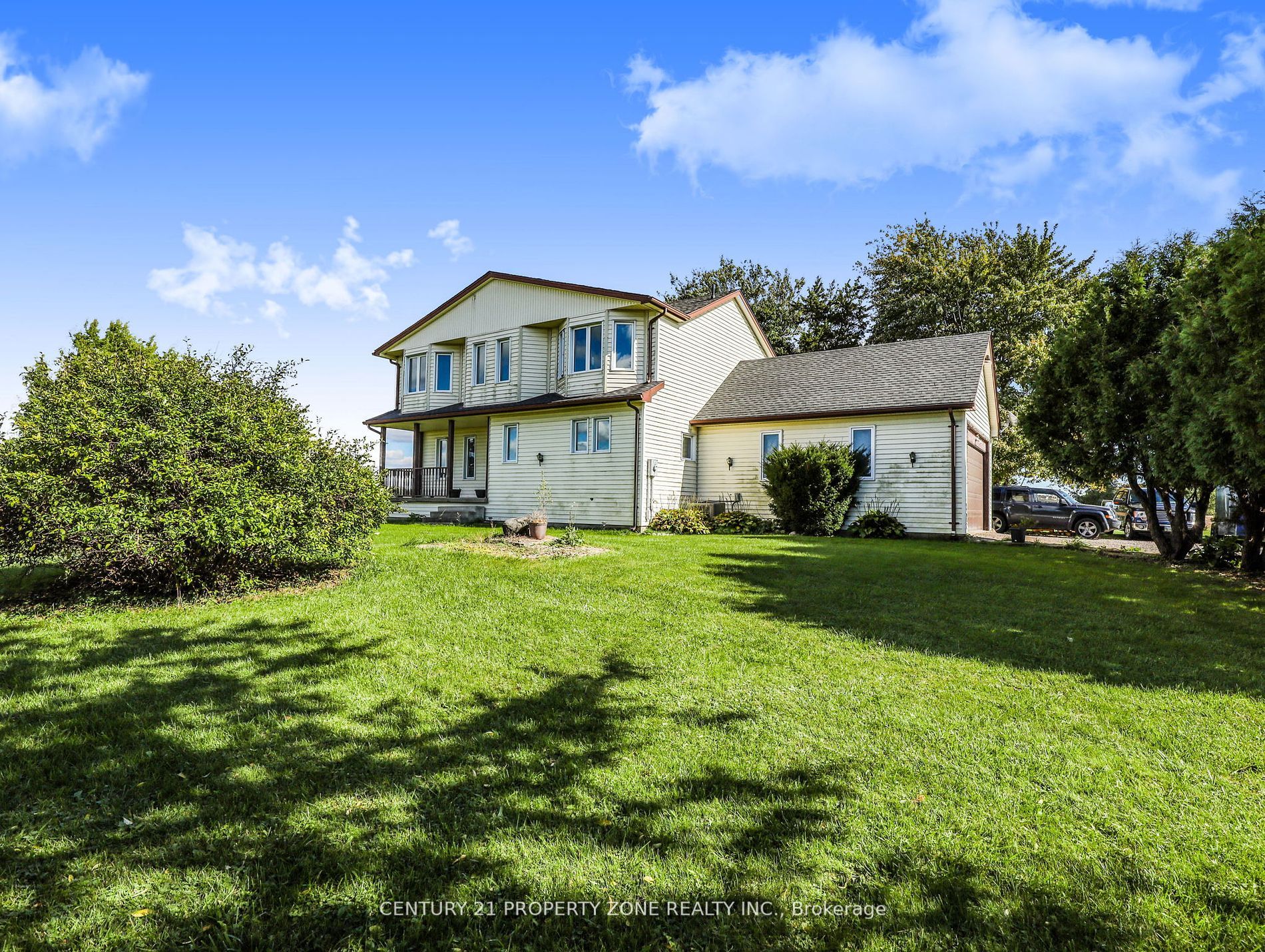 31601 Shackleton Line Property Photo 5