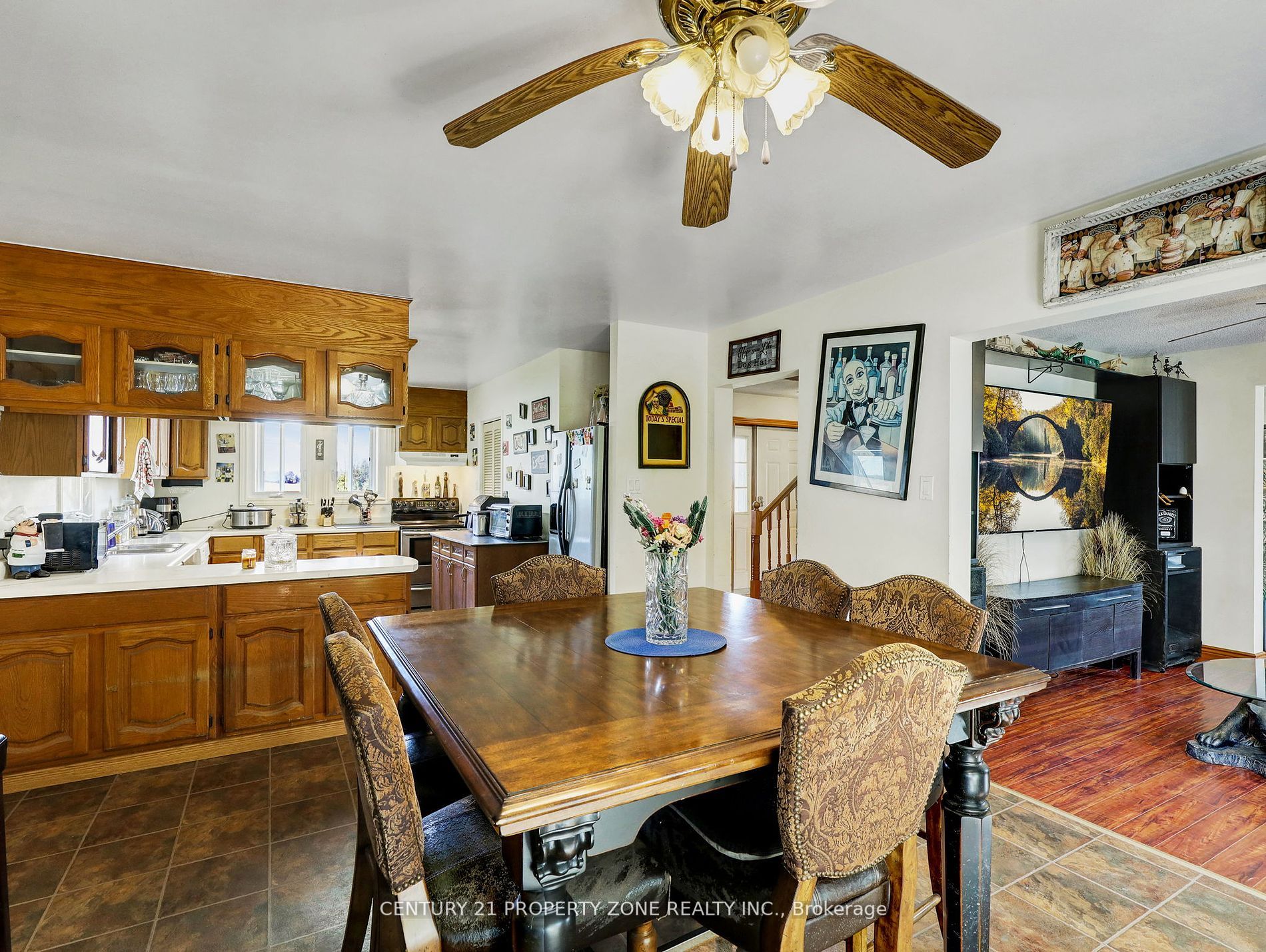 31601 Shackleton Line Property Photo 12