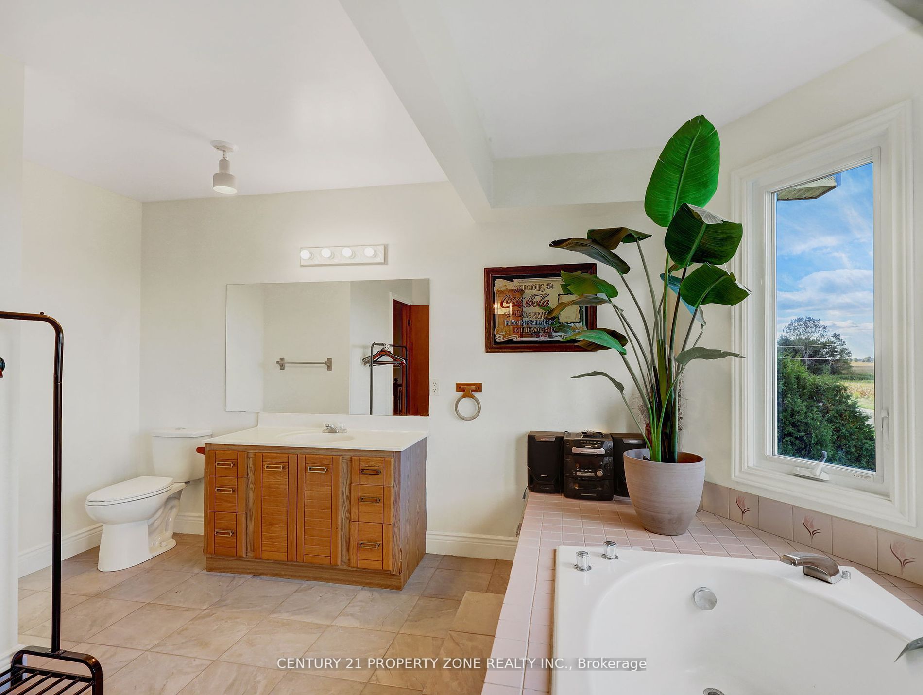 31601 Shackleton Line Property Photo 23