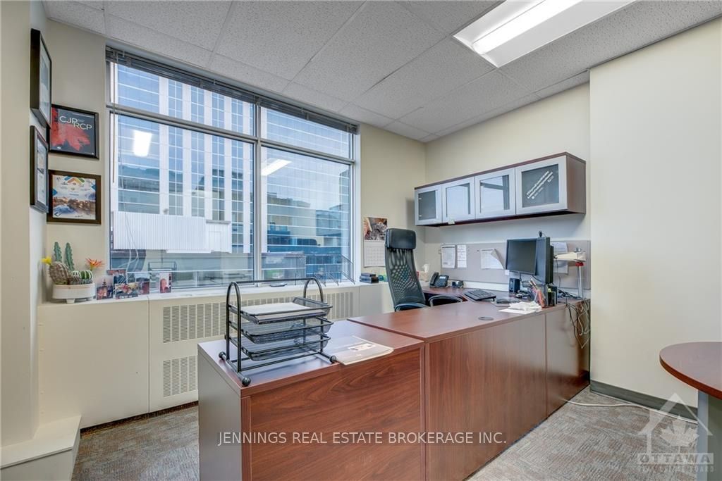 #702 - 141 Laurier West Avenue Property Photo 4
