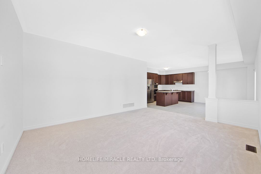 34 Flagg Avenue Property Photo 8
