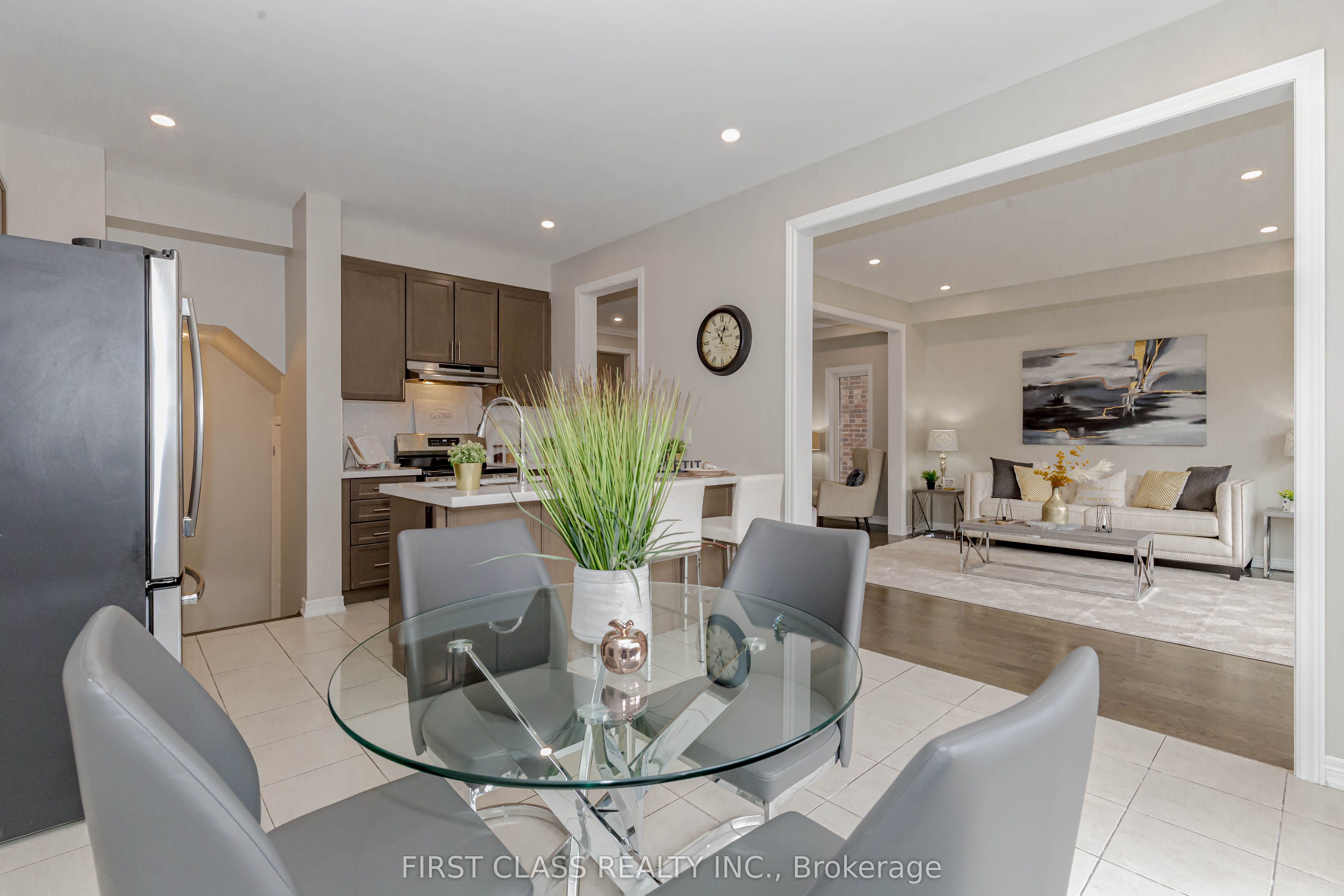 24 Weatherall Avenue Property Photo 19
