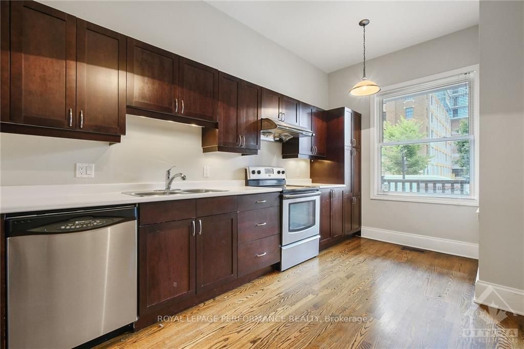 123 York Street Property Photo 5