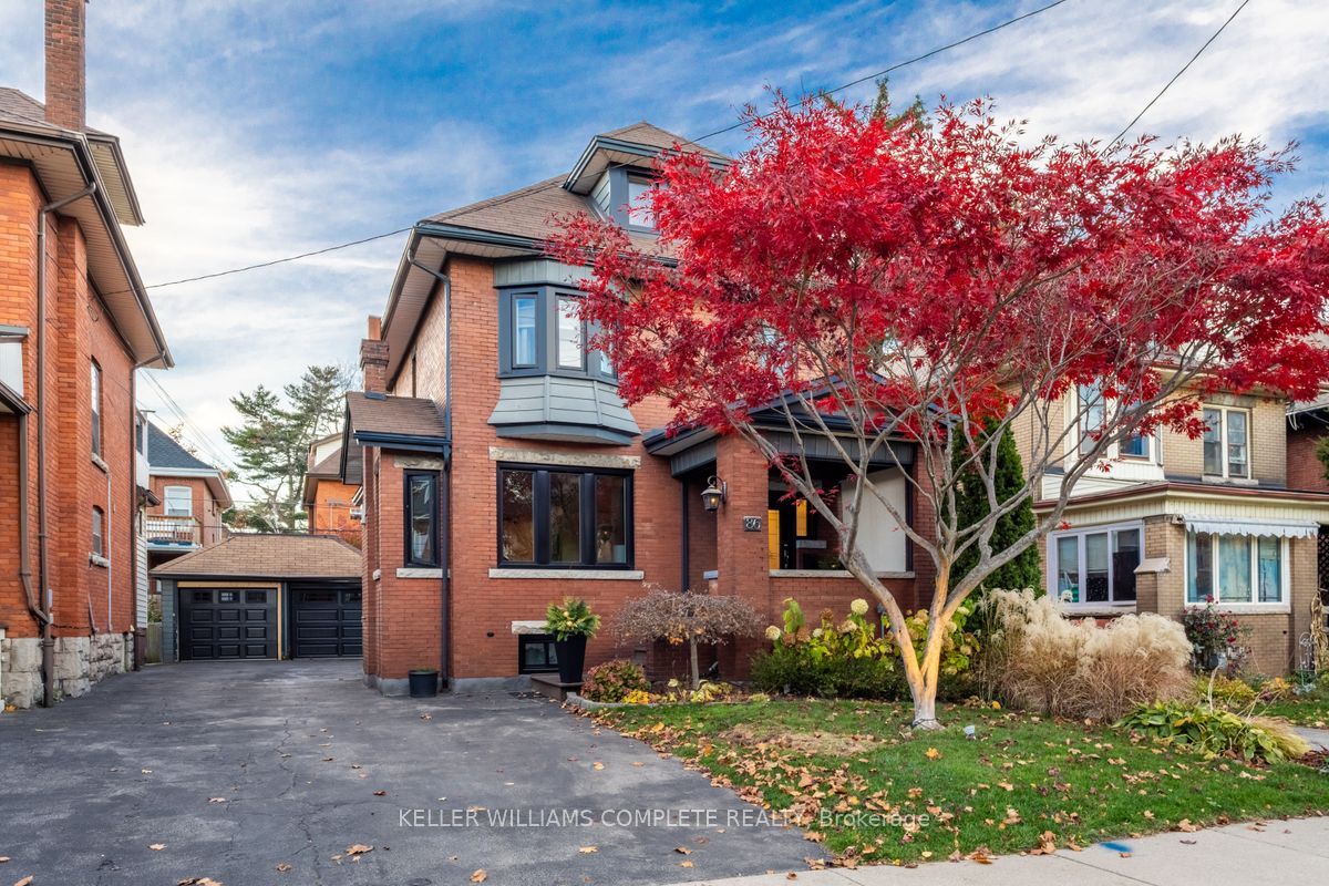 86 Eastbourne Avenue Property Photo 3