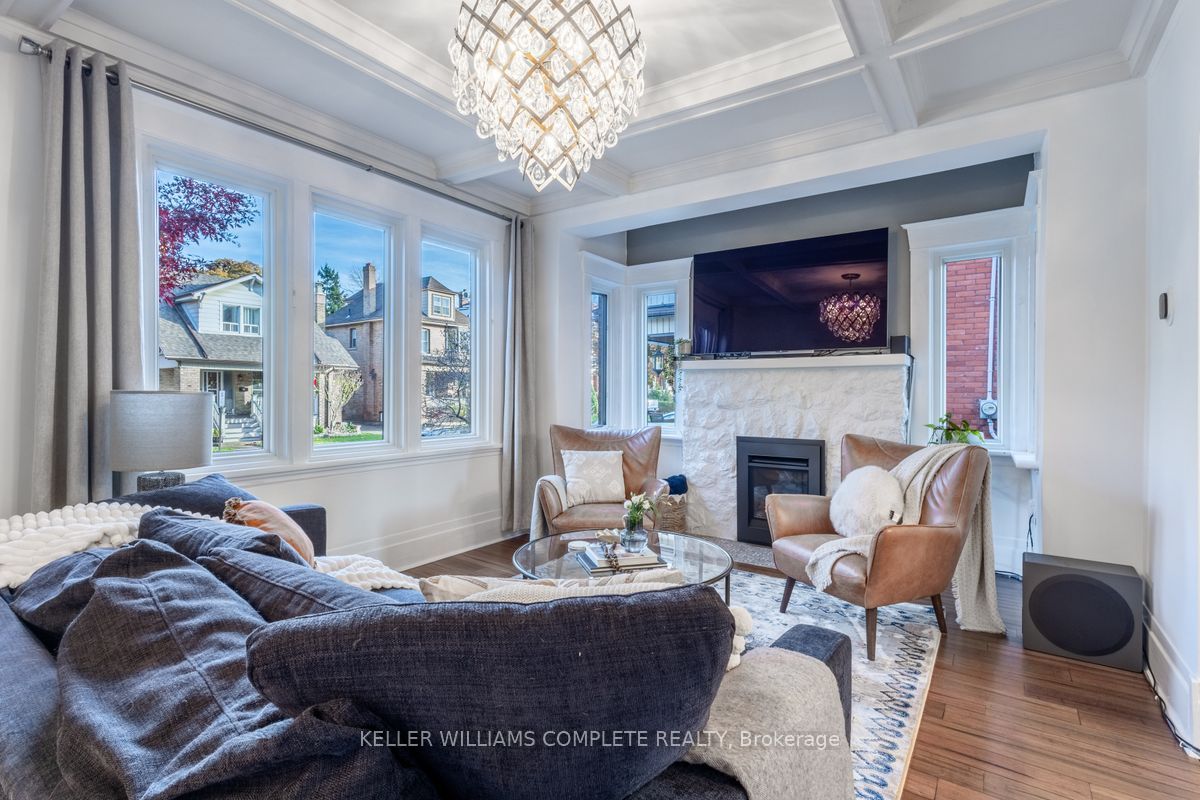 86 Eastbourne Avenue Property Photo 8
