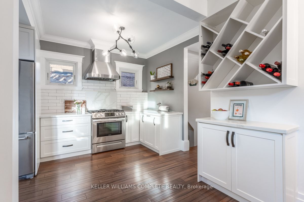 86 Eastbourne Avenue Property Photo 14