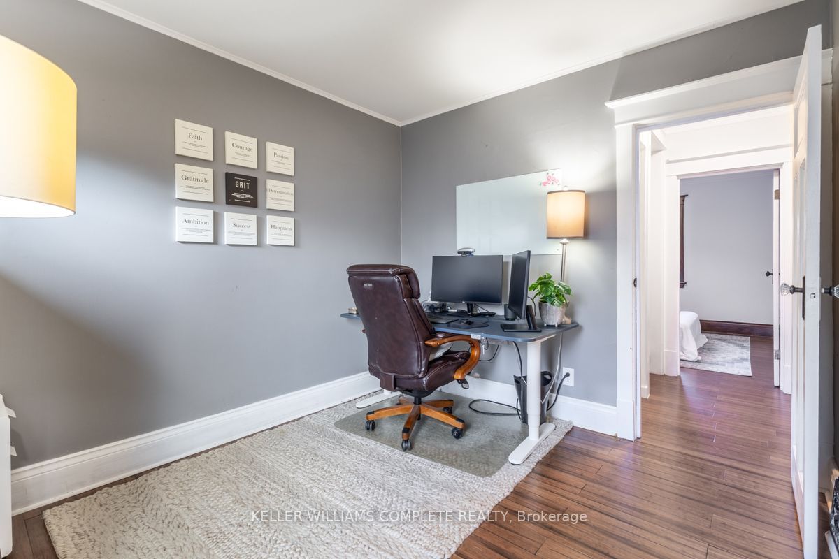 86 Eastbourne Avenue Property Photo 21