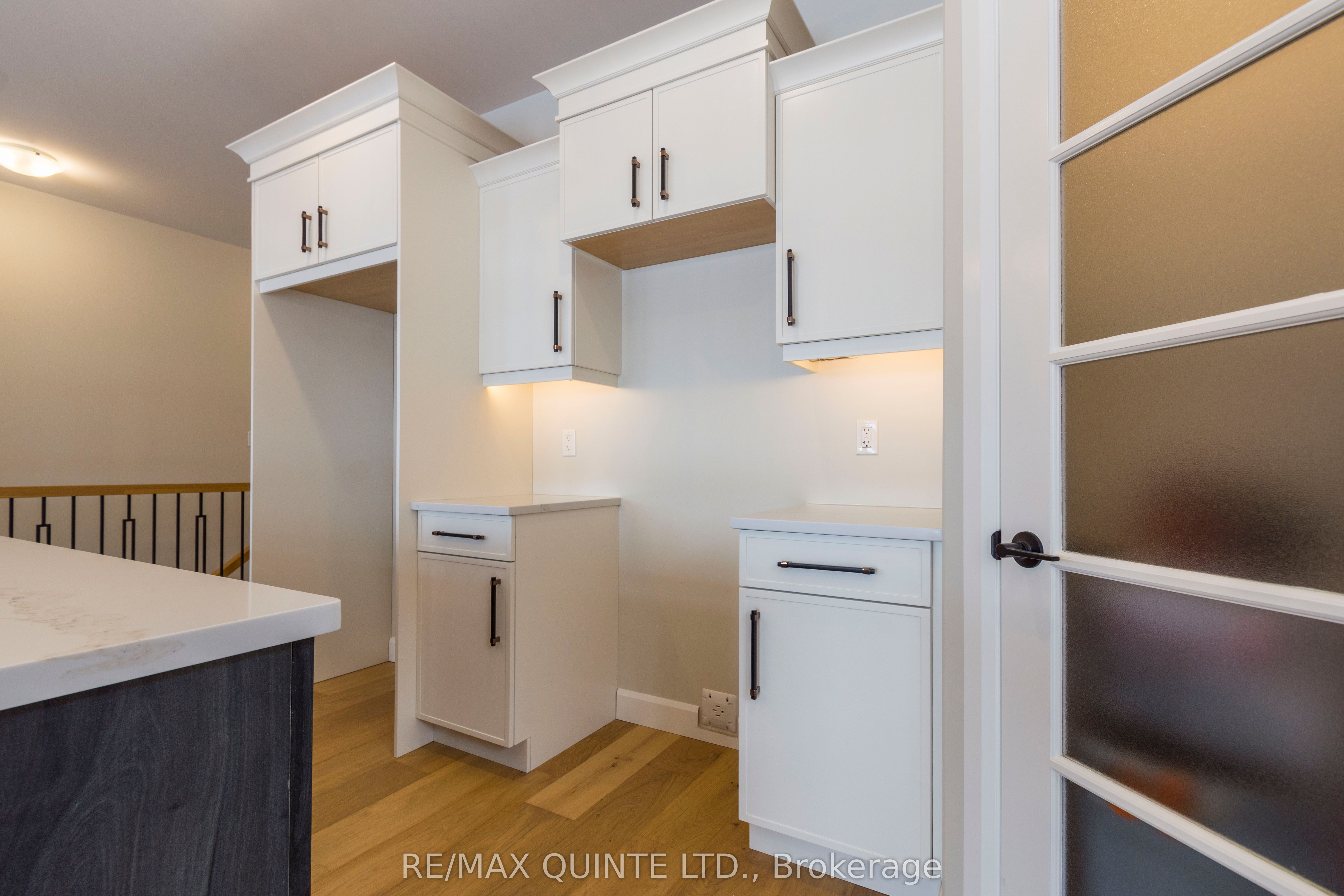 6 Vaughn Court Property Photo 6