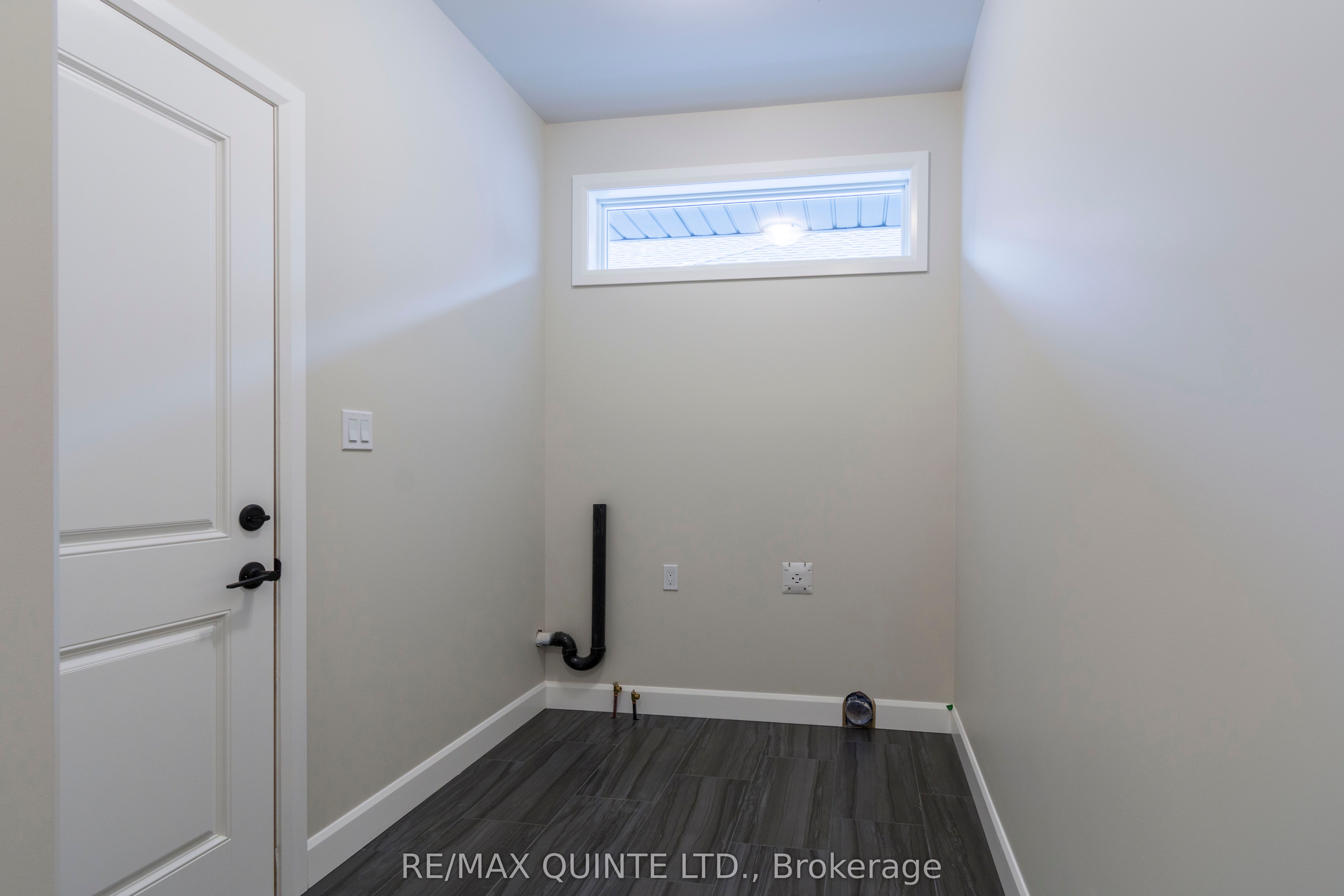 6 Vaughn Court Property Photo 13