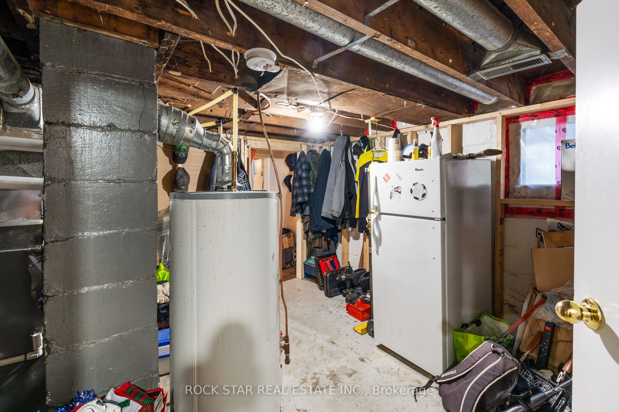 2284 Fraser Avenue Property Photo 21