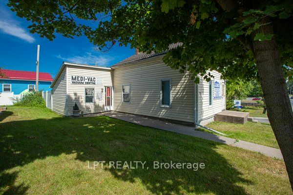 59 Centre Street Property Photo 7