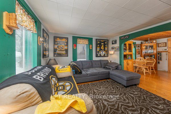 59 Centre Street Property Photo 13