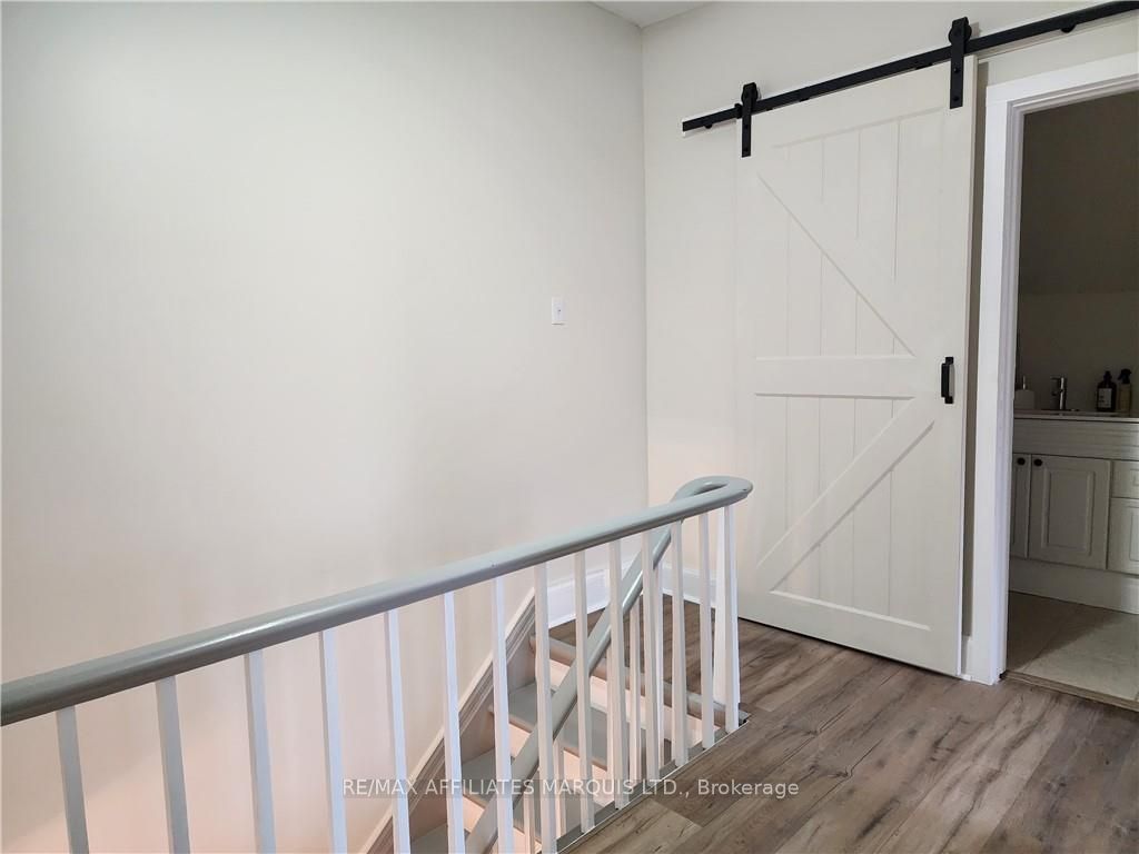 14 Oak Street Property Photo 16