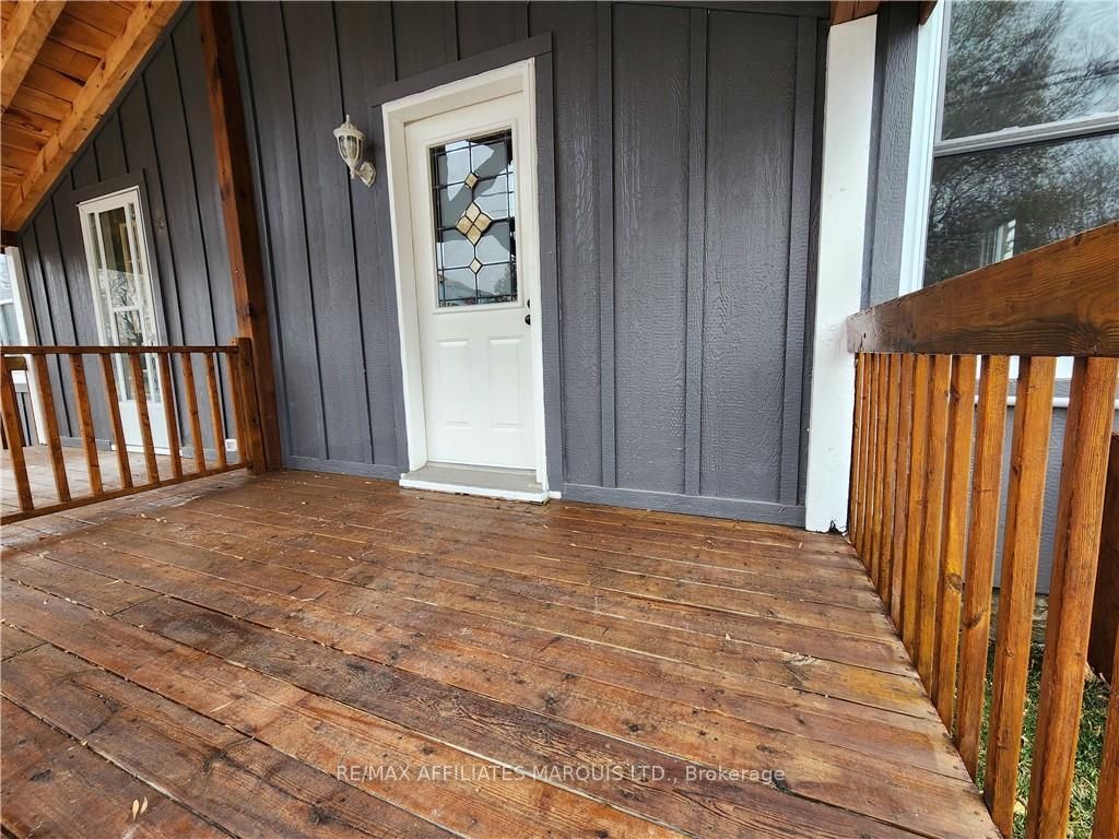 14 Oak Street Property Photo 26