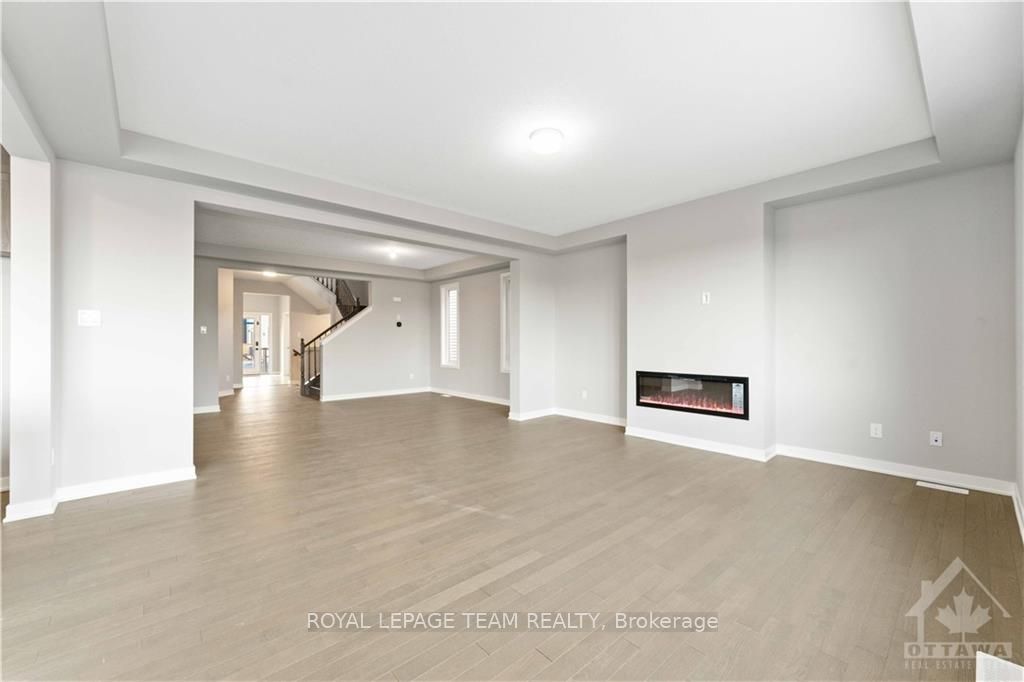 667 Fenwick Way Property Photo 6