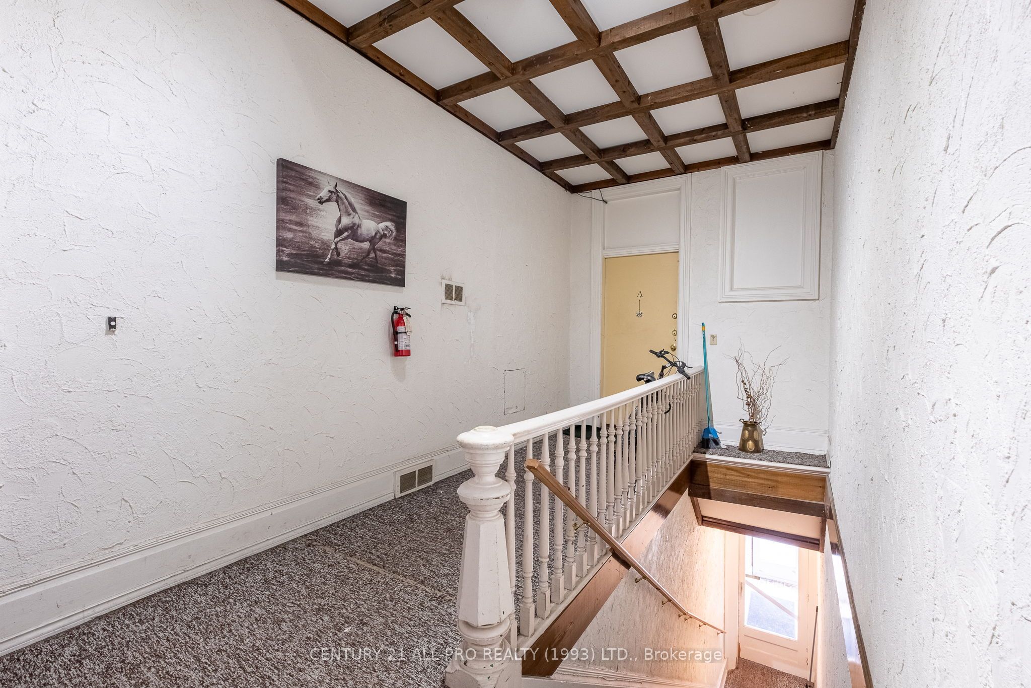 39 King Street Property Photo 26