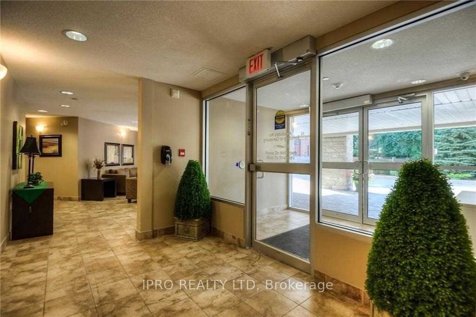 8 Harris St Property Photo 3