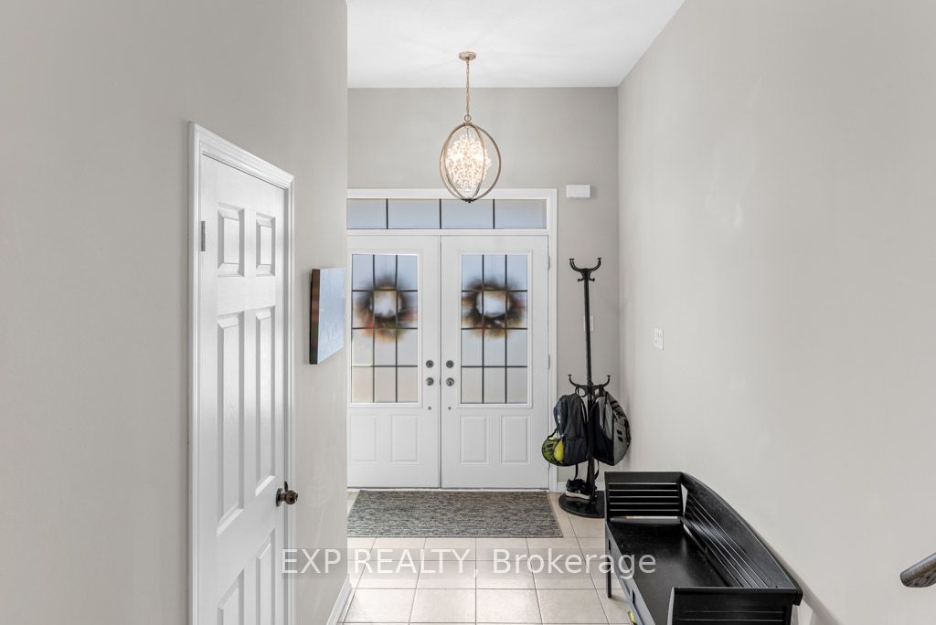 182 Binhaven Boulevard Property Photo 3