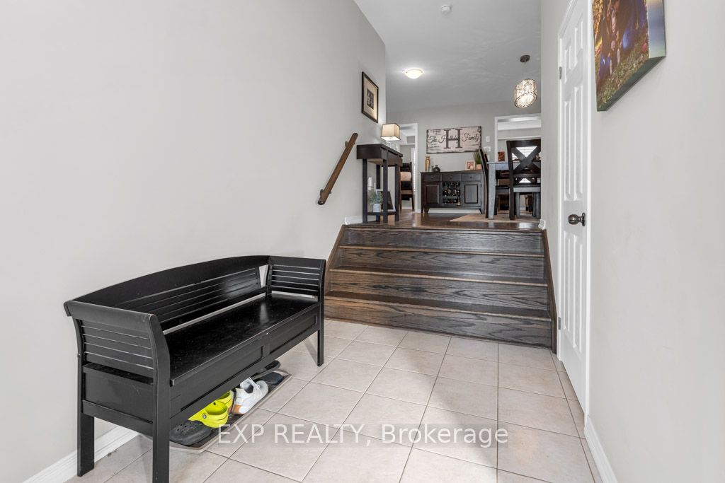 182 Binhaven Boulevard Property Photo 4