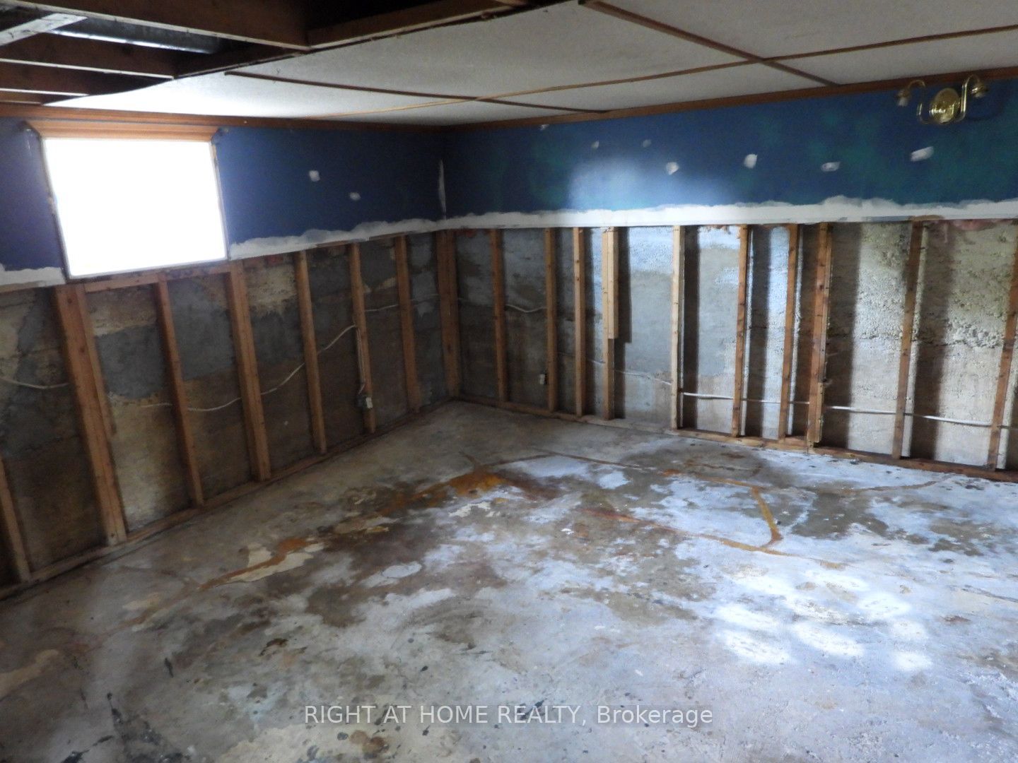 665 Port Maitland Road Property Photo 16