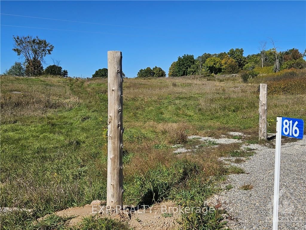 816 Bennett Lake Road Property Photo 6