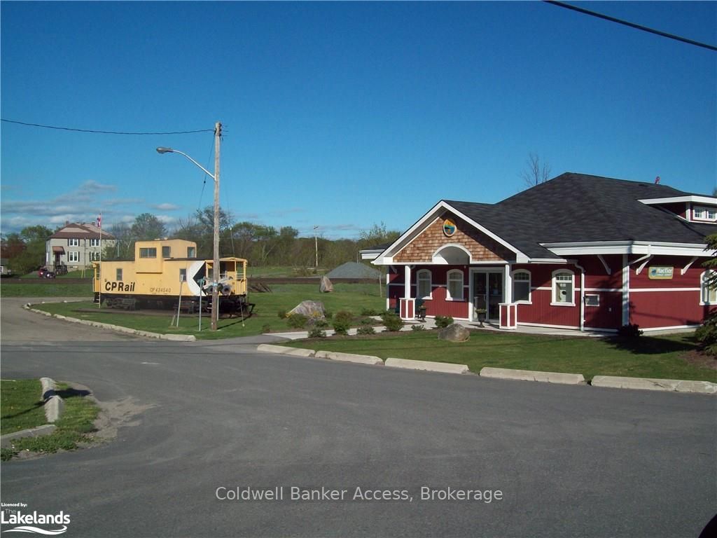 29 Railway St Property Photo 33