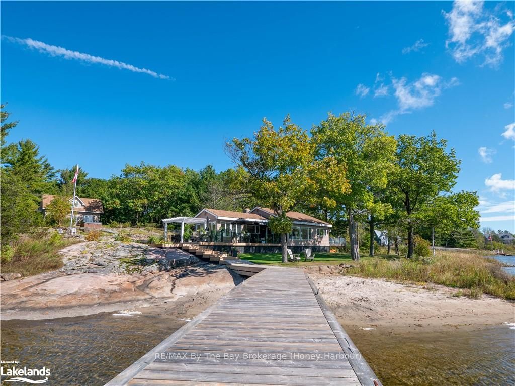 4476 IS 1040/LITTLE BEAUSOLEIL Property Photo 1