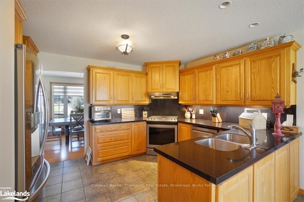 109 Queen Street Property Photo 9