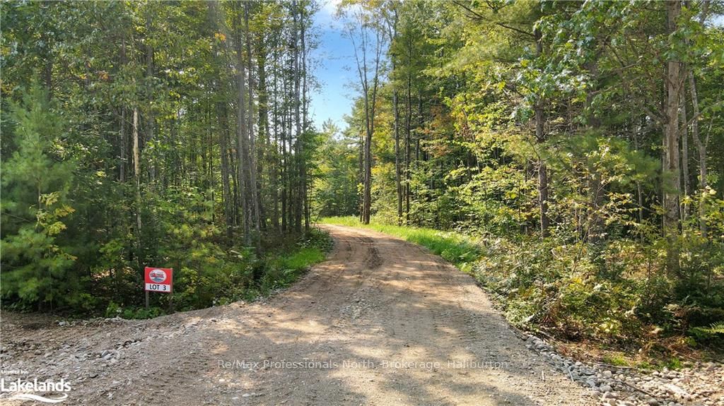 1081 Hawk Valley Road Property Photo 1