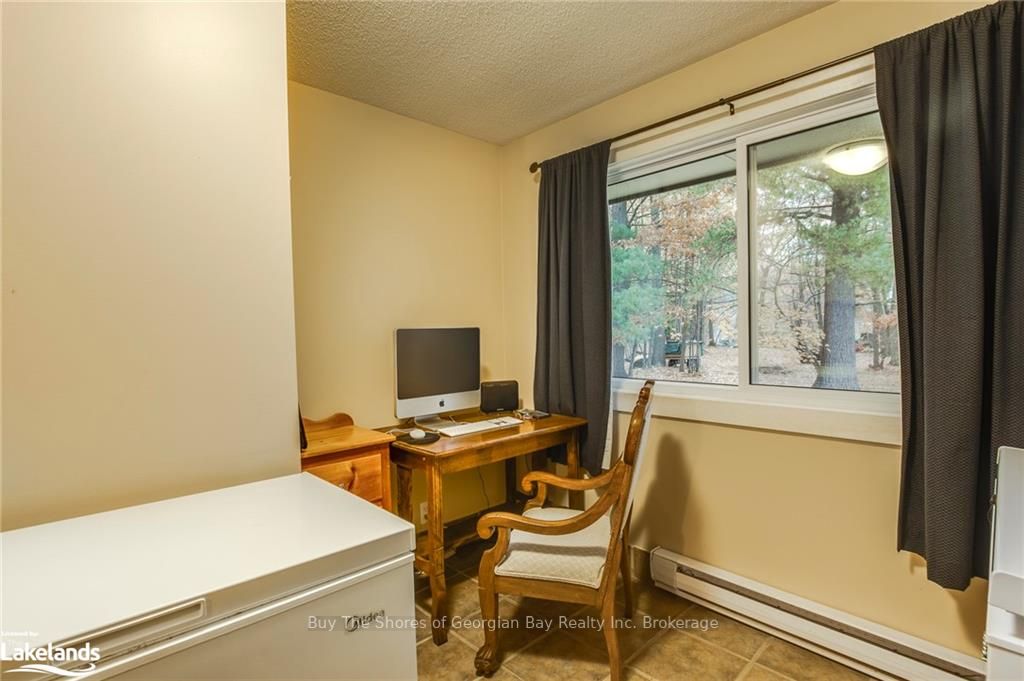 2512 Honey Harbour Road Property Photo 29