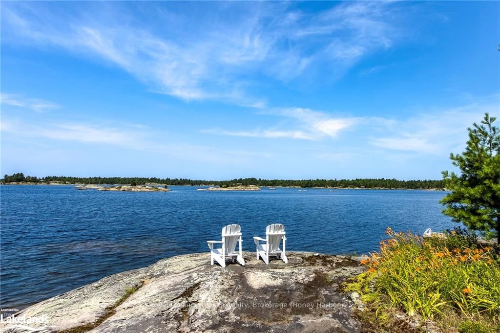 3584 Island 3420 Property Photo 7