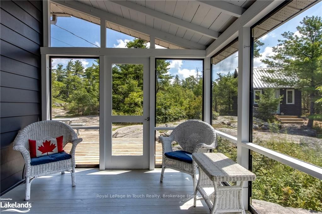 3584 Island 3420 Property Photo 11