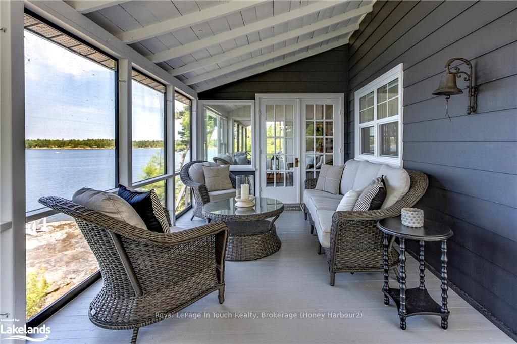 3584 Island 3420 Property Photo 15