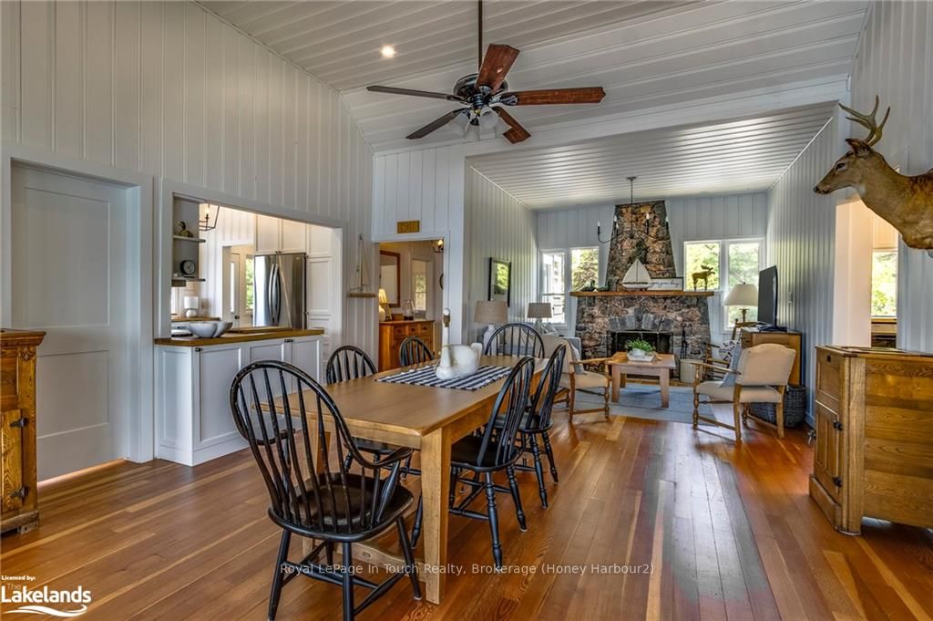 3584 Island 3420 Property Photo 17