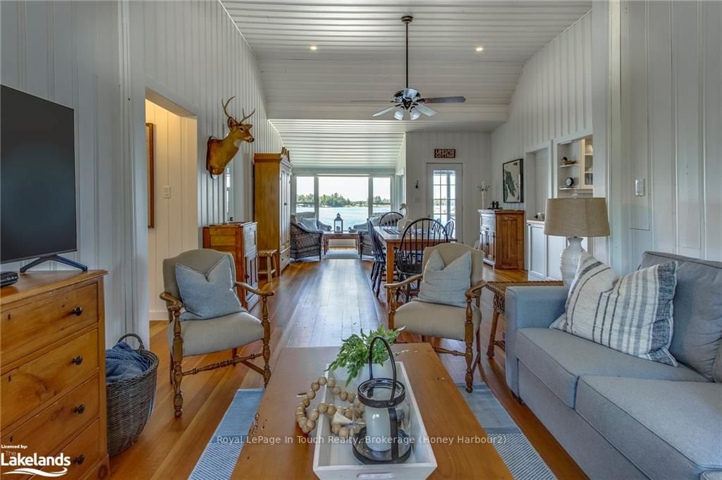 3584 Island 3420 Property Photo 19