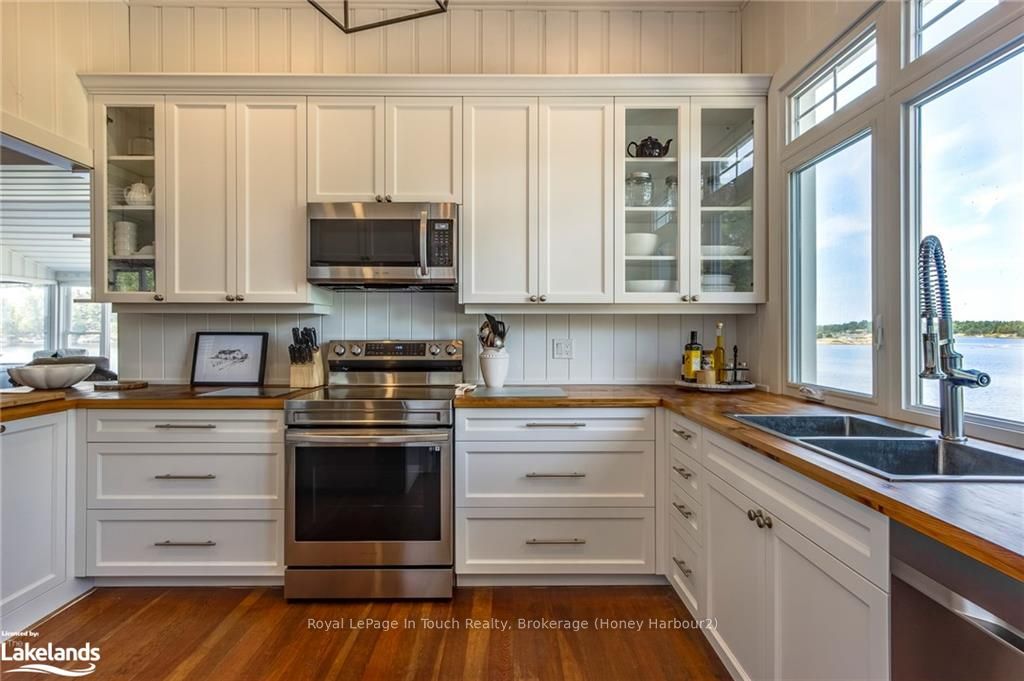 3584 Island 3420 Property Photo 22