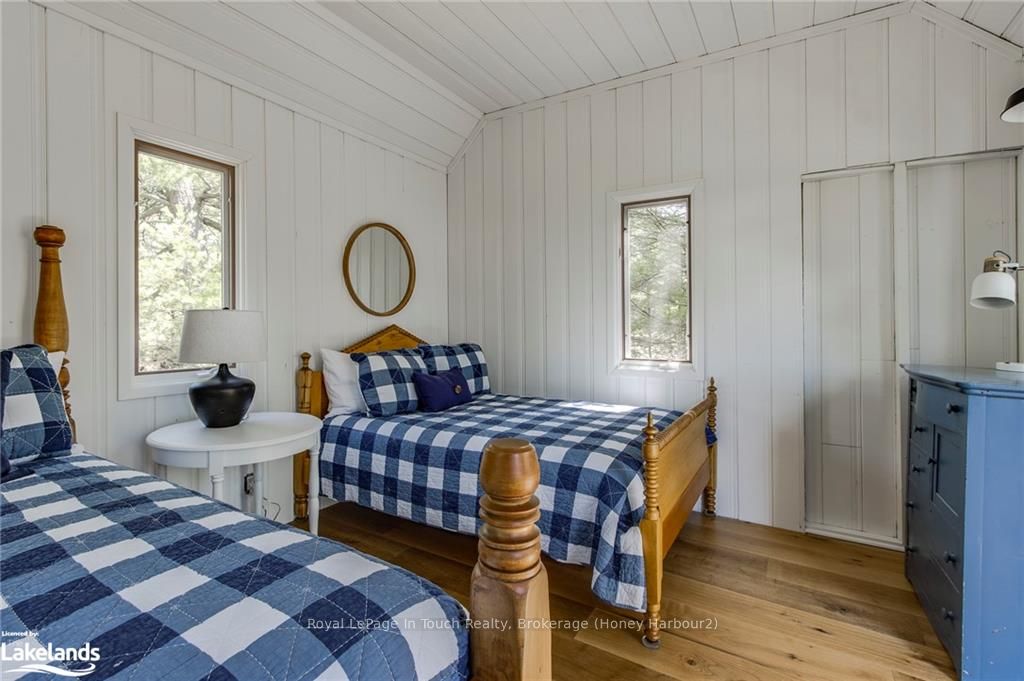 3584 Island 3420 Property Photo 37