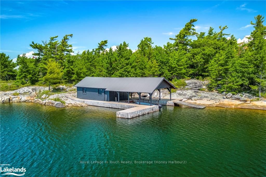3584 Island 3420 Property Photo 47