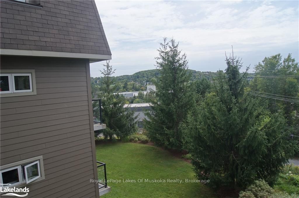 #301 - 24 Dairy Lane Property Photo 6