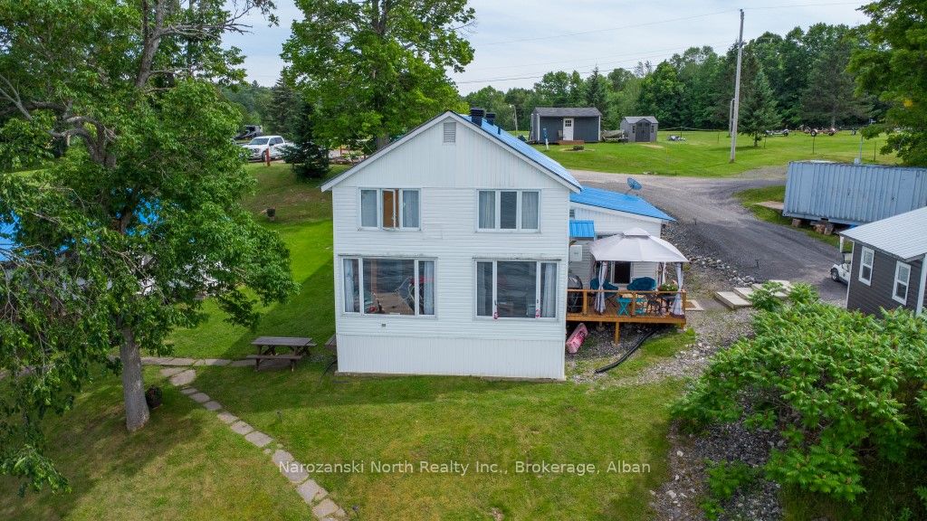 2 Jacks Lane Property Photo 10